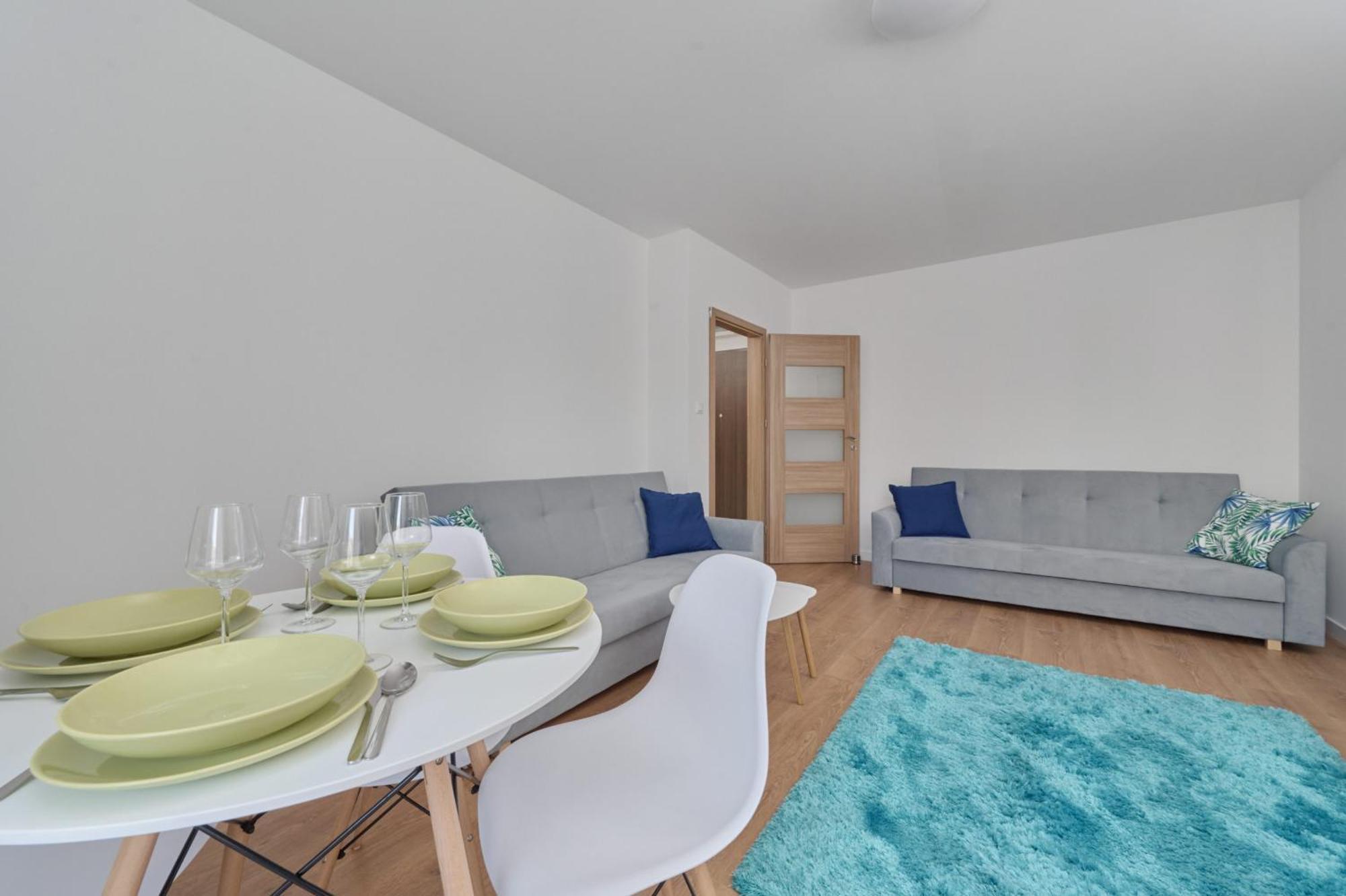 Apartment Cozy Klimasa With Balcony In By Renters Wroclaw